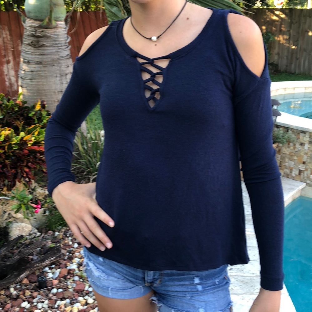Navy Blue Key hole lightweight sweater